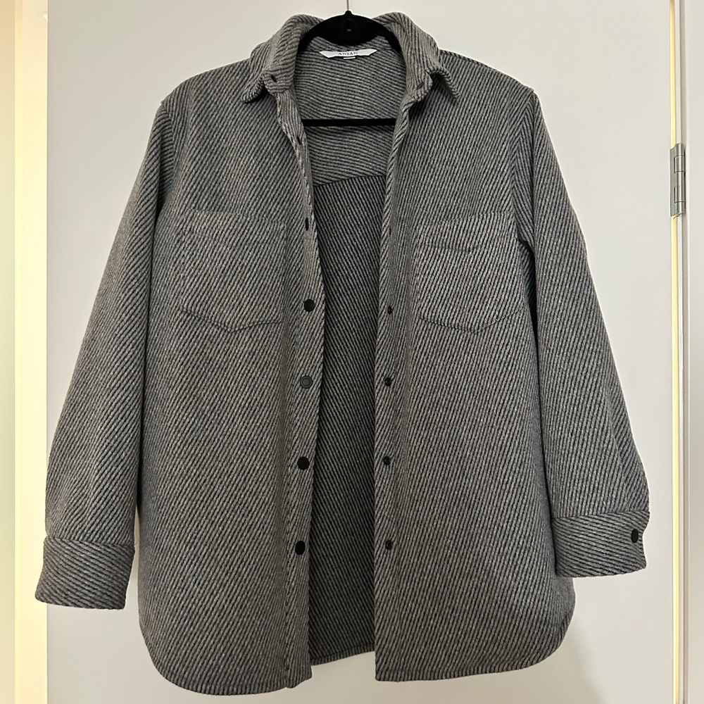 Anian Jericho Wool Coat - Picture 3 of 5